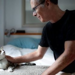 Sondage : Les animaux de compagnie aident nos aînés à faire face aux problèmes de santé